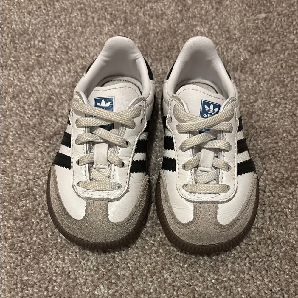 Adidas Samba White and Black Samba Sneakers | toddler size 4k